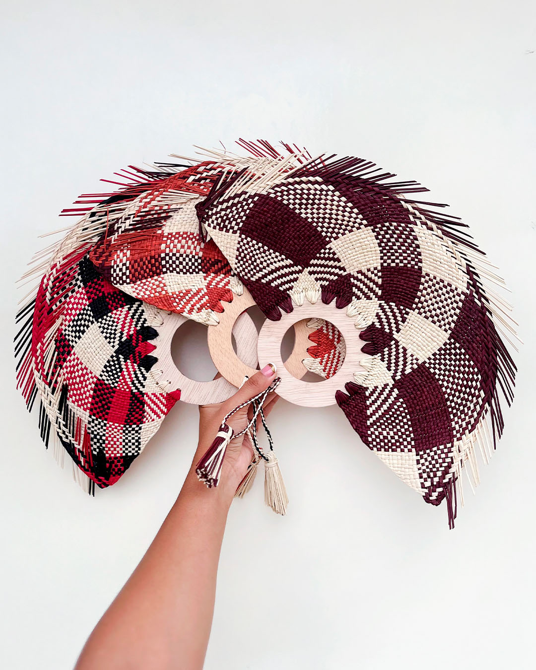 abanico paja toquilla portada