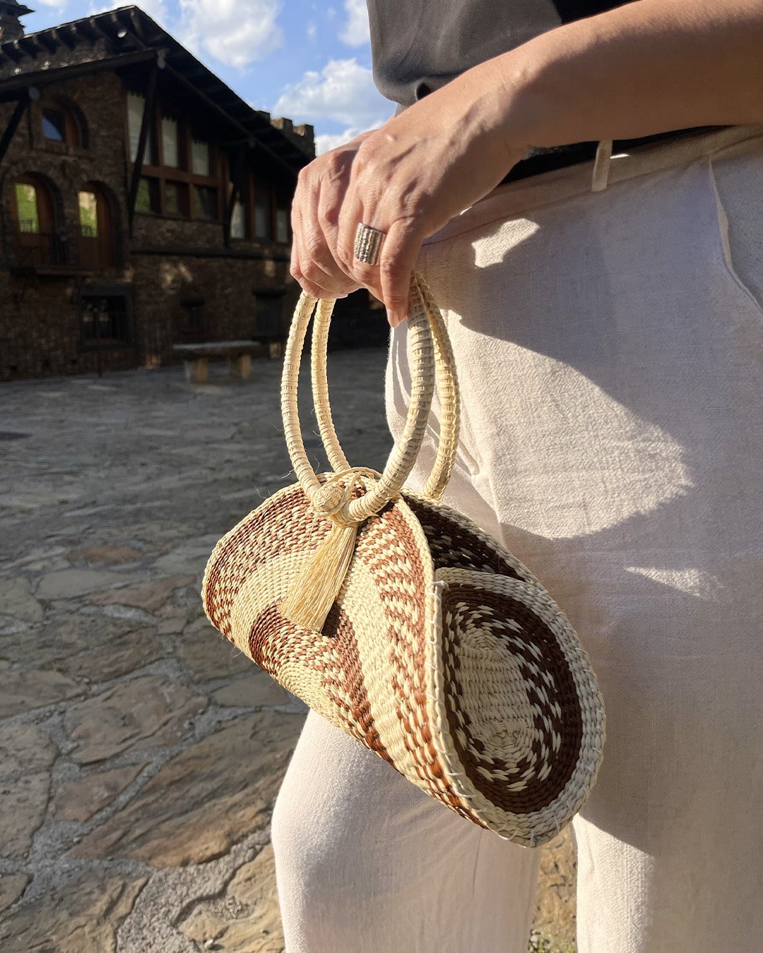bolso paja rigido 2